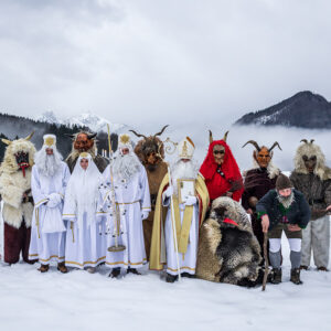 Thomasnikolo mit Gefolge in Gams bei Hieflau